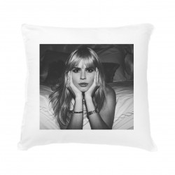 Coussin Carlson Young