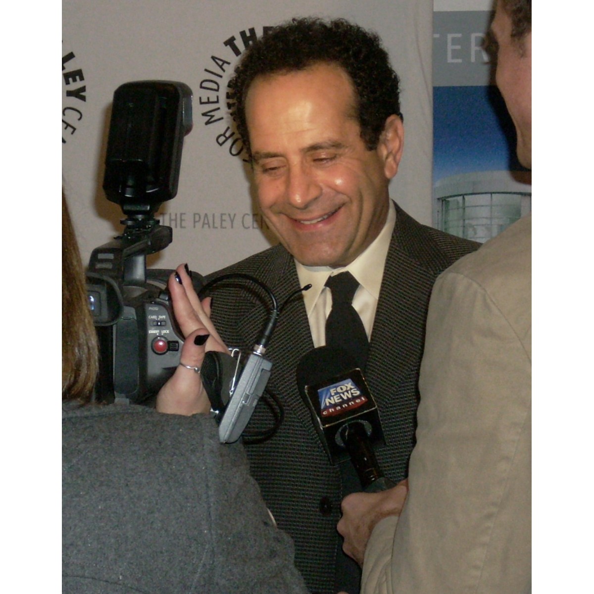 Photo Tony Shalhoub